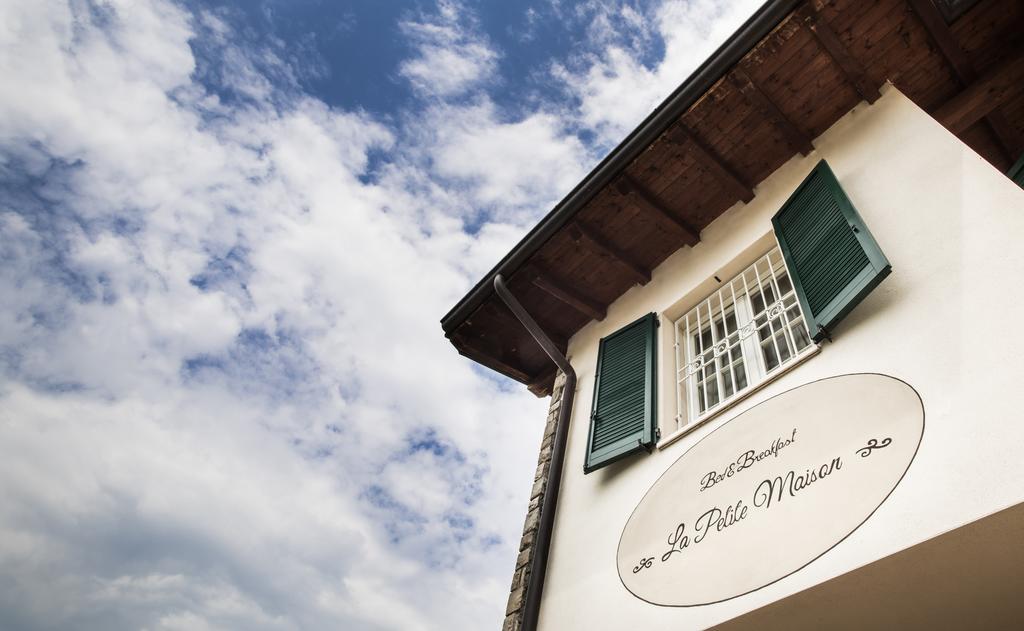 B&B La Petite Maison Пуэньяго Экстерьер фото